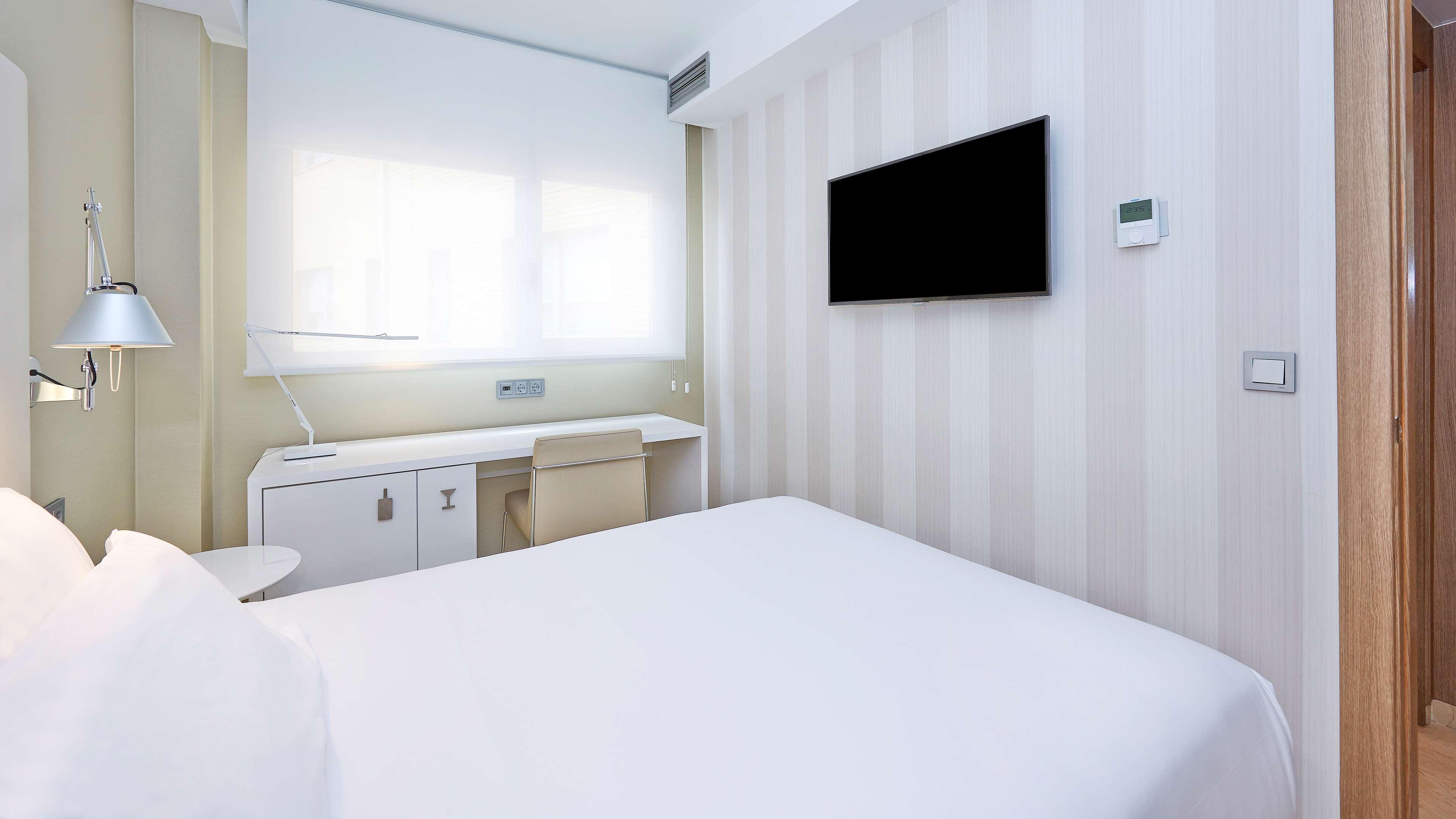 Nh Ciudad De Zaragoza Hotel Екстериор снимка