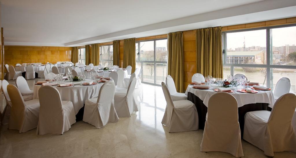 Nh Ciudad De Zaragoza Hotel Екстериор снимка